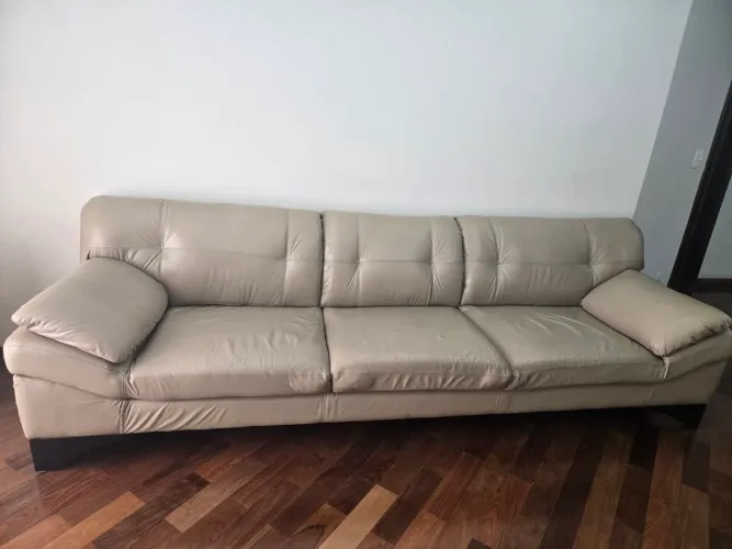 Sofá de Couro 3,00 metros