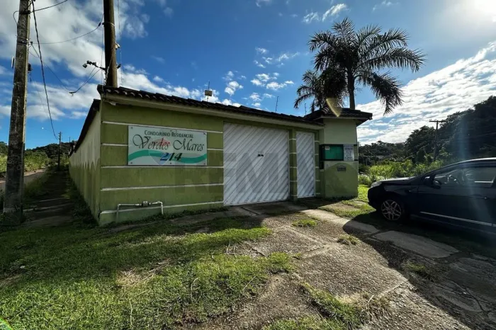 Aluguel de casa Condomínio c/ Piscina em Cabo Frio, RJ