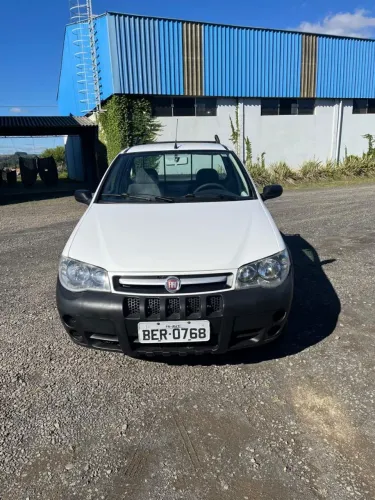 Fiat Strada 1.4 MPI Fire Flex 8V CS 2011