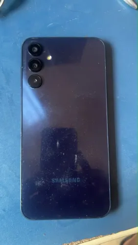 Vendo um Galaxy Samsung A15 128 GB