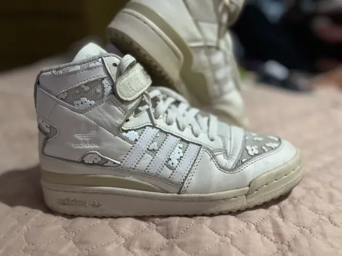 Tênis Adidas original tamanho 36