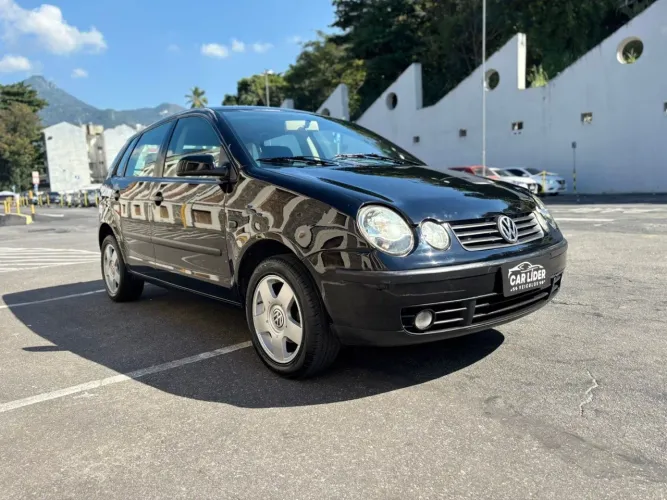 Volkswagen Polo Sportline 1.6 MI Total Flex 8V 5P 2004