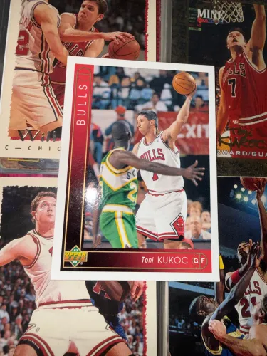 Toni Kuko? 1993-94 Upper Deck #299 Rookie Card RC Chicago Bulls