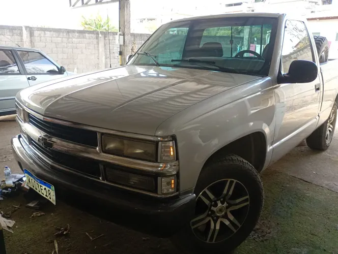Chevrolet Silverado 4.1 1998