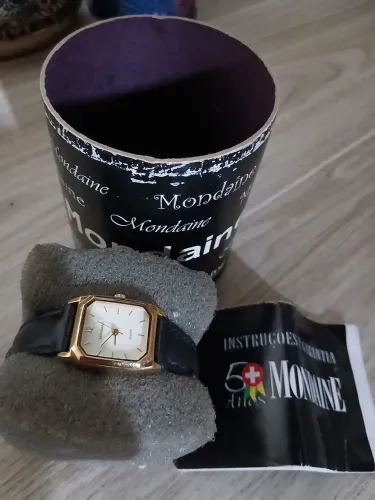 Relógio Mondaine Clássico Dourado (Original c/ Caixa e Manual)