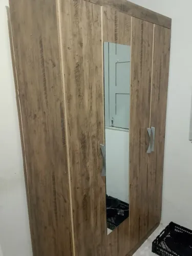 Guarda-roupa de solteiro