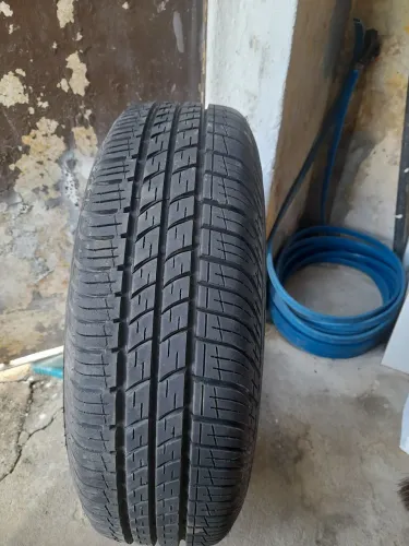 Pneu aro 14 175/65 pirelli
