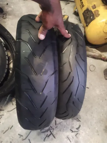 Pneu 140/70-17 e 100/80-17 
