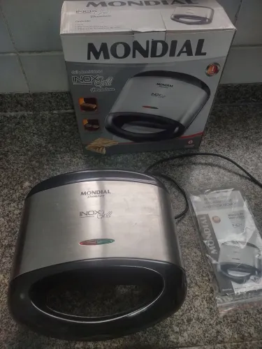 Sanduicheira mondial