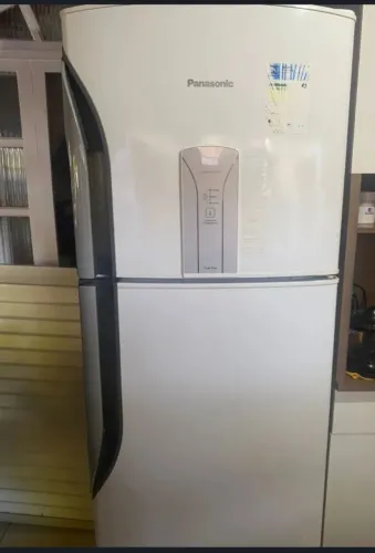 Geladeira Panasonic 400litros frost free 