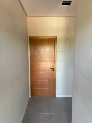 Apartamento Novo Para Fim Residencial ou Comercial 