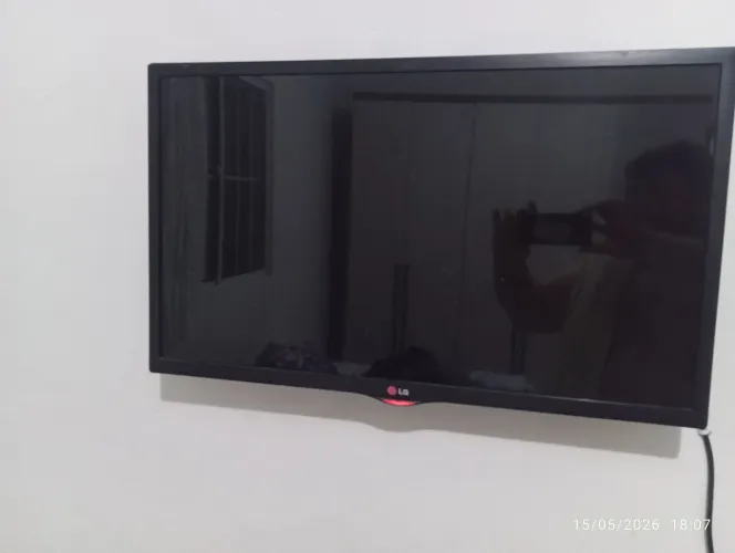 TV LCD 32 polegadas 