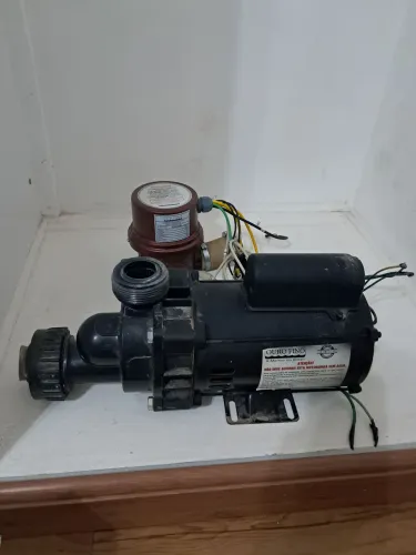 Bomba de hidromassagem de 1/2 cavalo e aquecedor 220v com potência de 8000w ambos Ourofino