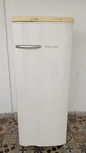 Geladeira eletrolux