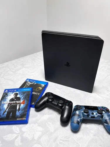 PlayStation 4 slim 1TB