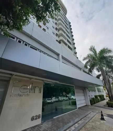 Aluguel de apto Vieiralves e casa em condominio Fechado resid Tiradentes