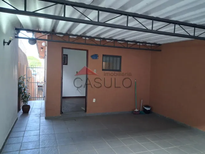Casa residencial à venda no bairro Vila Arens II com 2 dormitórios e 160 m².