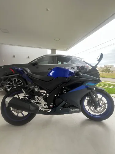 Yamaha R15