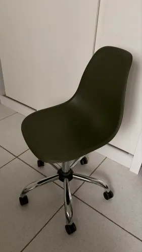 Cadeira eames escritório rodinhas