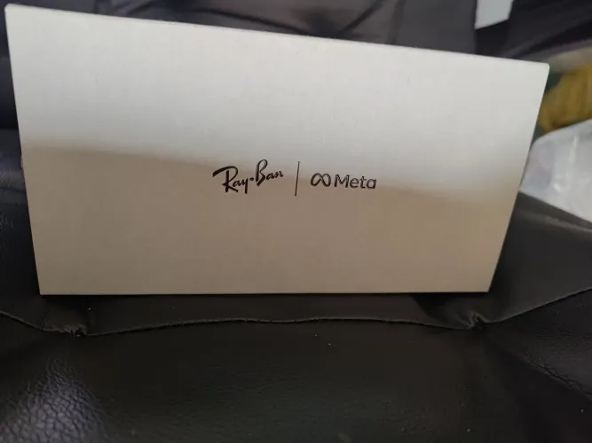 Vendo dois óculos Meta 