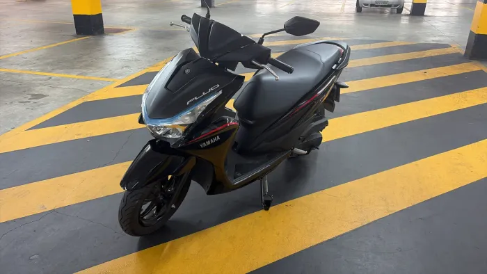 Flou 125 2026