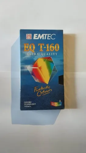 Fita VHS EQ T-160 da EMTEC - 8 hrs | Virgem - Lacre original