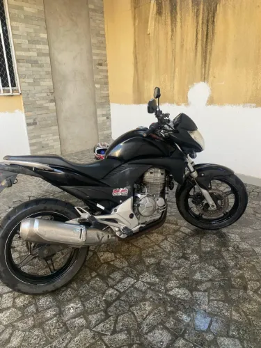 Honda CB 300r/ 300r Flex 2011