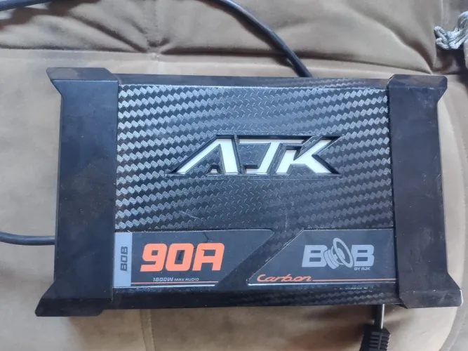Vendo Som Pioneer, fonte, módulo, tampão