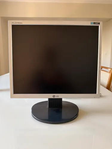 Monitor LG Flatron L1753T-SF