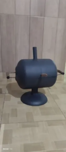Churrasqueira A bafo pequena