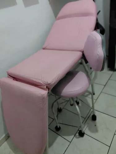 Vendo Maca de Estética com Mocho