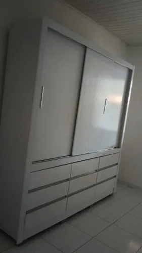 Guarda-roupa