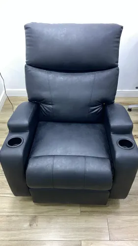 Poltrona automática com massagem .