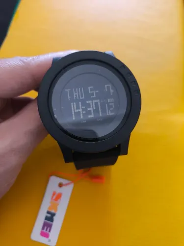 Relógio Digital SKMEI Tático Minimalista - Preto Fosco (Novo)