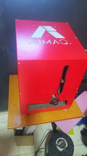 Máquina Manual de chinelo Rimaq, preço apenas para esse mês.