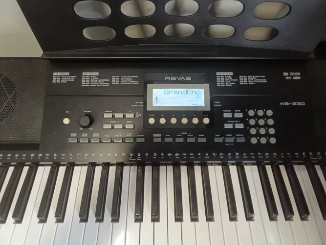 Instrumentos Musicais