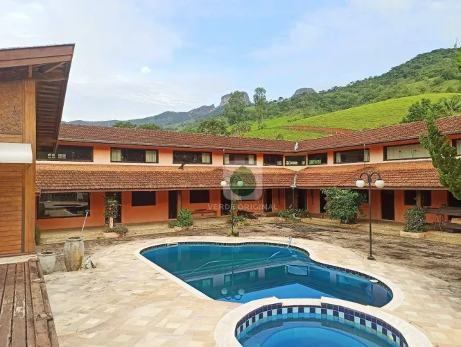Pousada completa com ótima infraestrutura à venda, 900 m² por R$ 4.400.000 - Paiol Grande