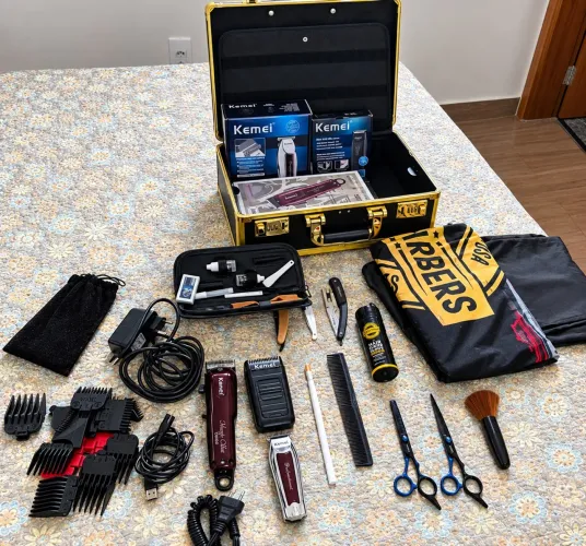 Vende-se kit para cabeleireiro!