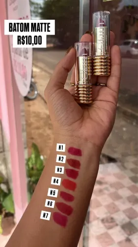 Gloss labial