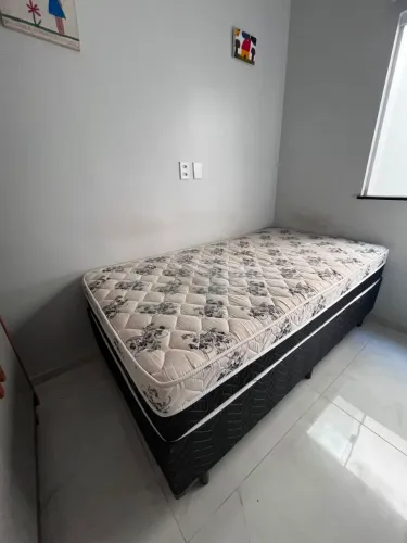 Vende - se Cama Solteirão