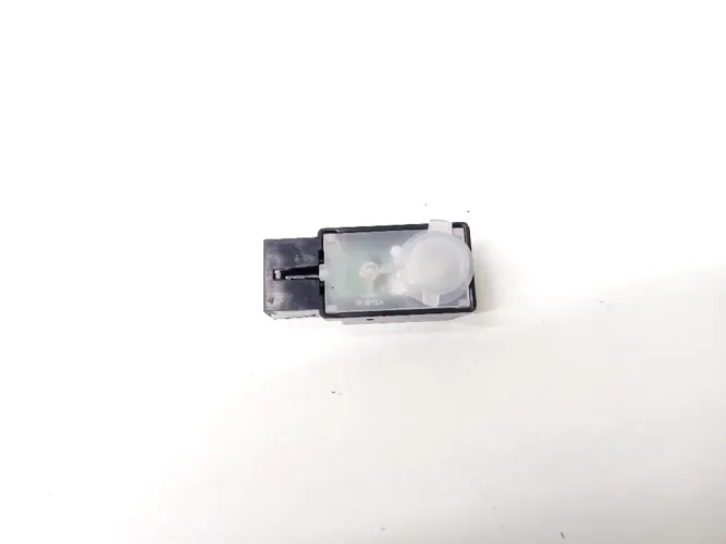 Luz Led Cortesia Vw Jetta Gli 2.0 2021 17a947409
