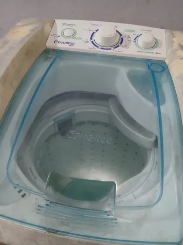 Máquina de lavar esmaltec 6 killos