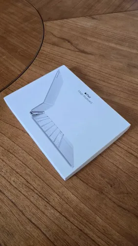 IPad Magic Keyboard para Ipad 11 Pro Branco novo Midelo A2975