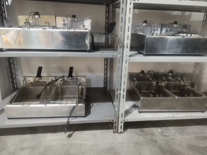 Lote com 04 Fritadeiras 02 Cubas Inox