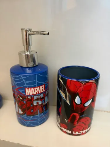 Kit de banheiro homem aranha
