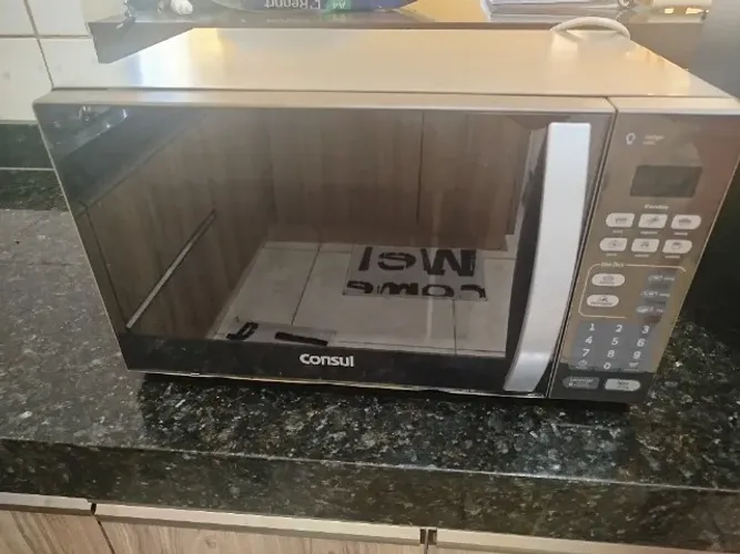 Micro-ondas Consul espelhado 20 lt