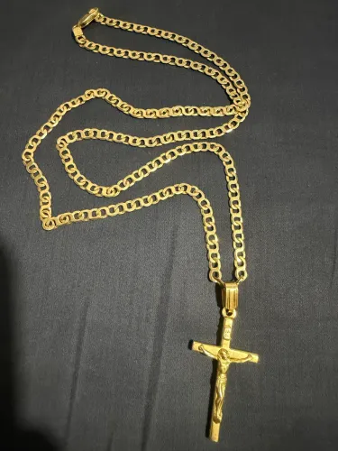 Cordão em ouro