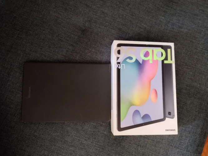 Tablet Sansung S6 Lite com caneta própria