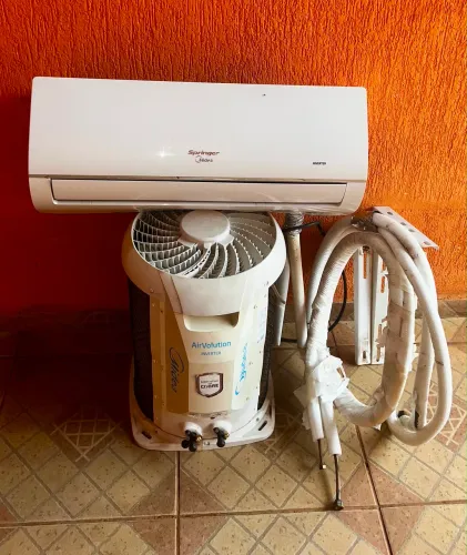 Ar Inverter 9mil btu