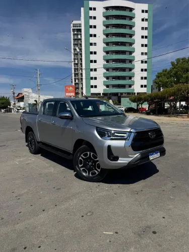 Toyota Hilux CD SRX 4X4 2.8 TDI 16V Diesel Aut. 2021